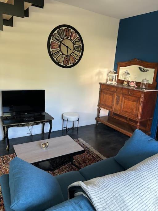 Charmante Maison Renovee Centre-ville Apartment